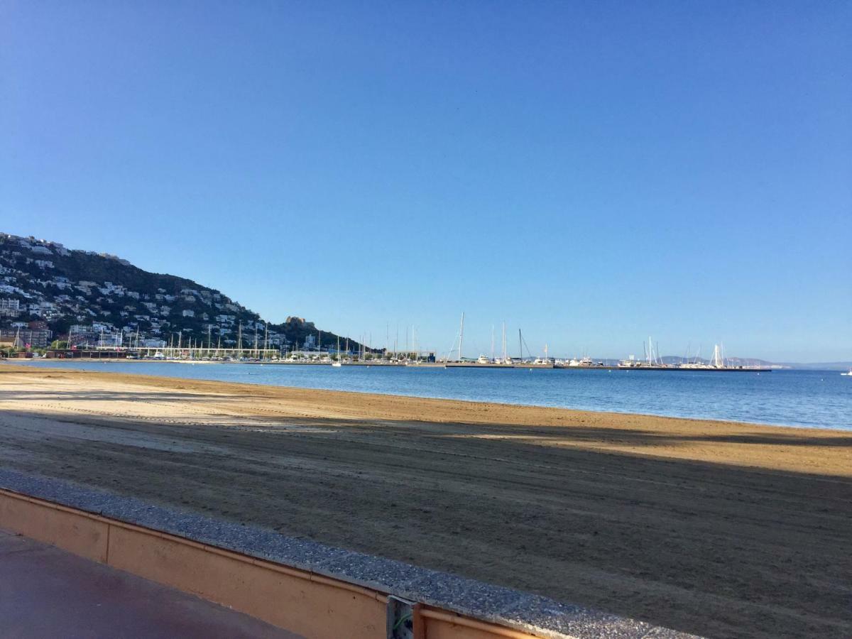 Apartament La Punta II Apartman Roses Kültér fotó